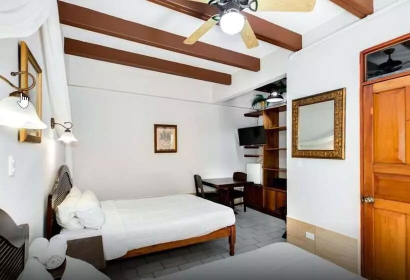 Hotel Trident Poseidon