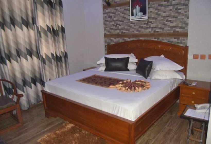 تختخواب و صبحانه Zimbo Golden Vip Lodge