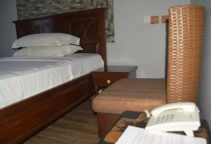 Aamiaismajoitus (B&B) Zimbo Golden Vip Lodge