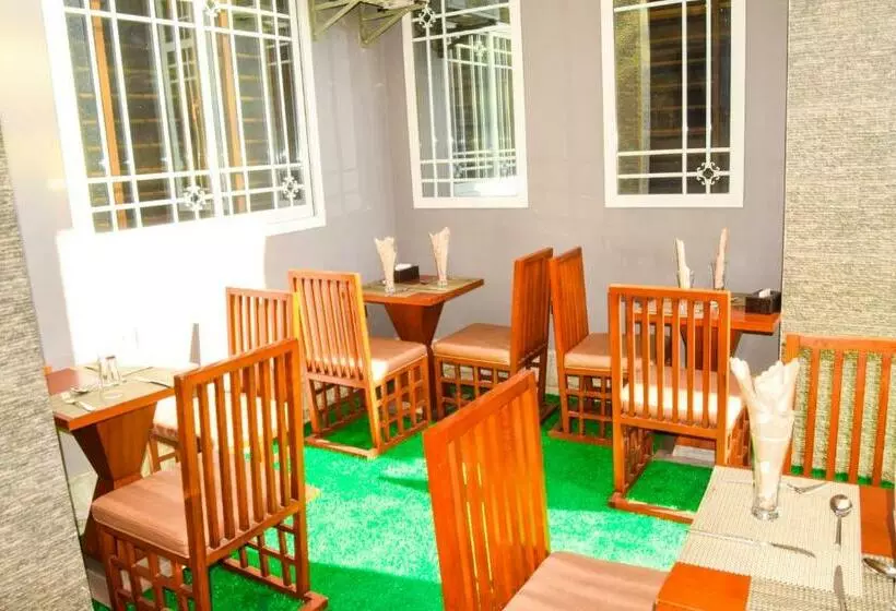 Aamiaismajoitus (B&B) Zimbo Golden Vip Lodge