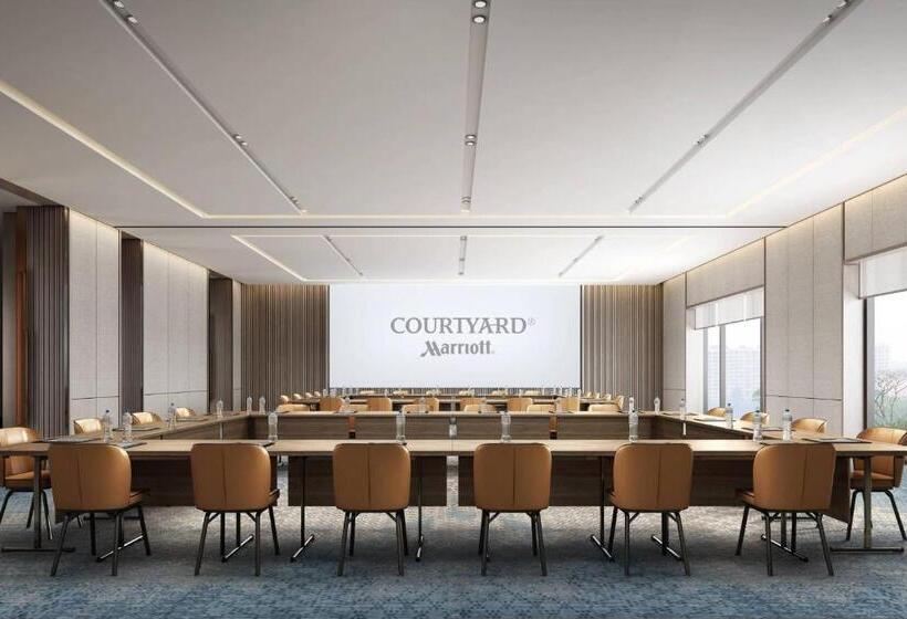 Hotel Courtyard By Marriott Liuzhou Sanjiang