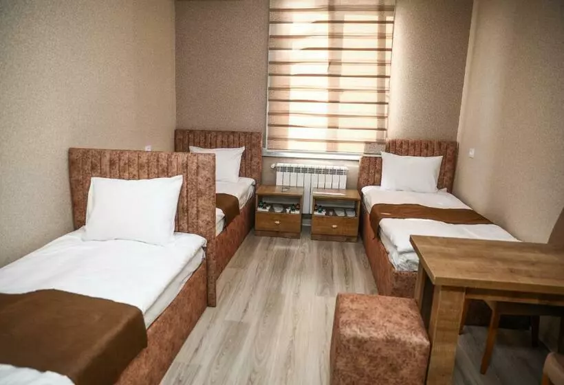 Mangal Hotel&hostel
