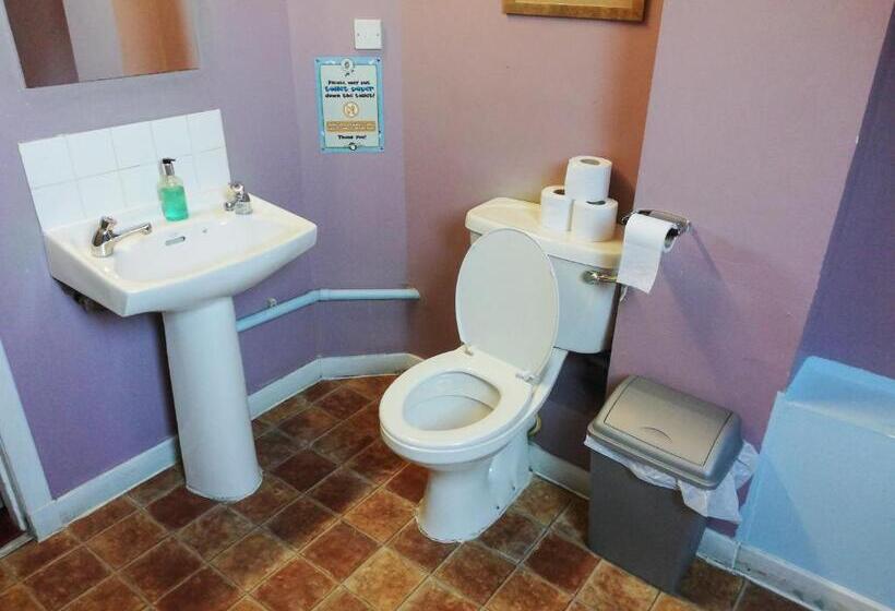 Broadford Backpackers Hostel