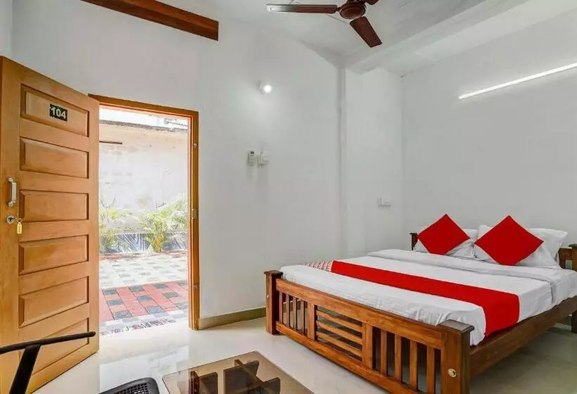 Hotelli Flagship Thottunkal Building Thodupuzha