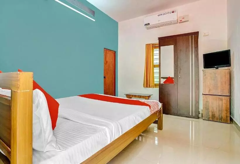 Hotelli Flagship Thottunkal Building Thodupuzha