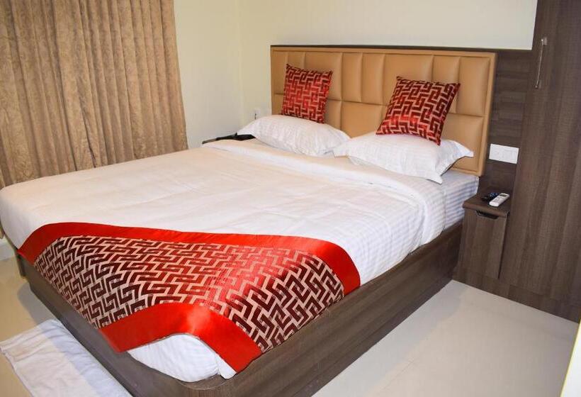 Hotelli Kifa Residency