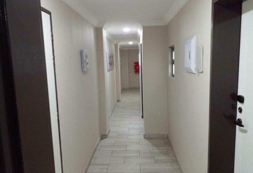 Pension (Hôtel basse catégorie) X Inn