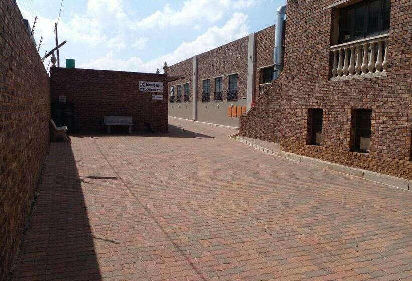 Pension (Hôtel basse catégorie) X Inn