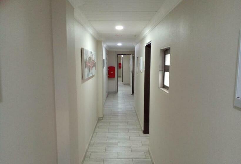 Pension (Hôtel basse catégorie) X Inn