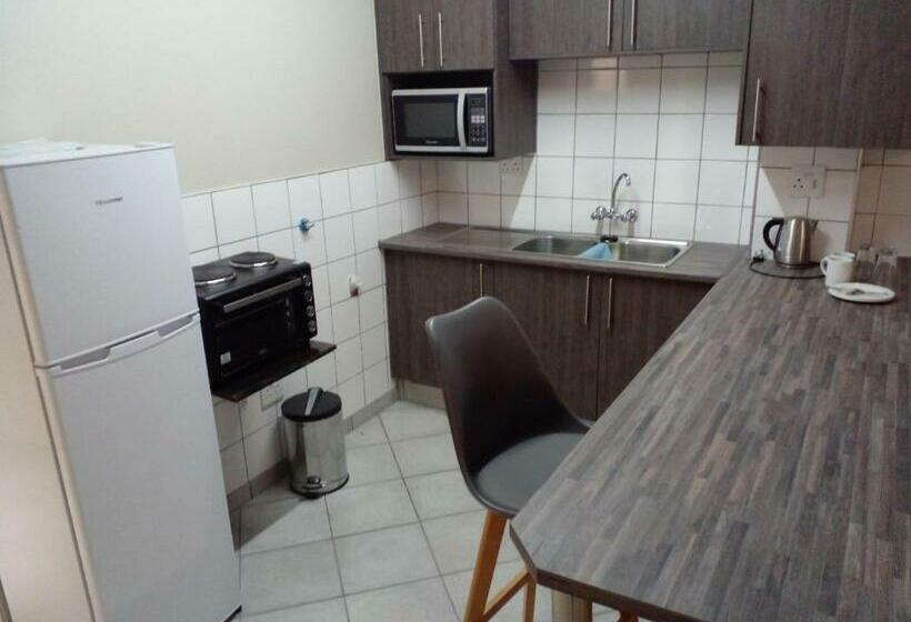 Pension (Hôtel basse catégorie) X Inn