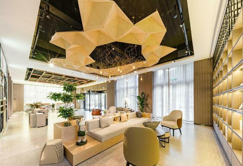 Atour Hotel Jiaxing Haiyan Haifeng Road