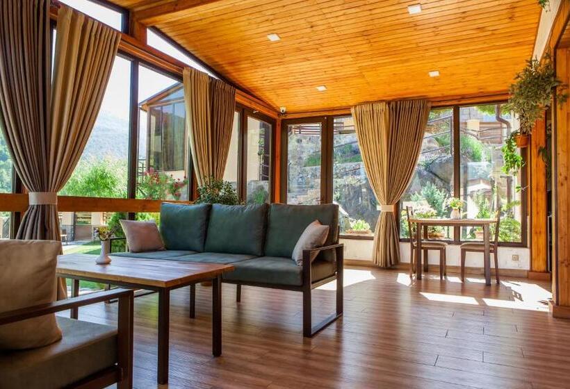 Hotel Dilivita Rest House