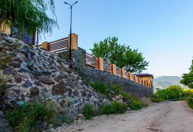 Hotel Dilivita Rest House