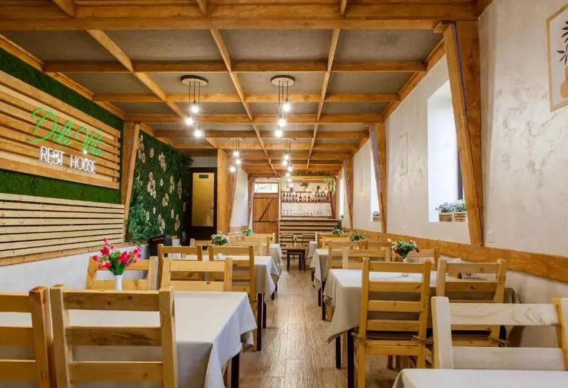 ホテル Dilivita Rest House