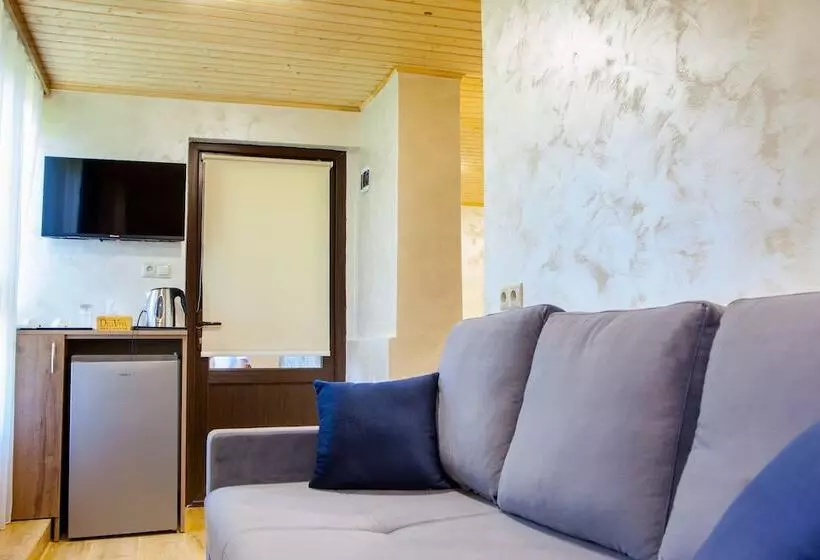 ホテル Dilivita Rest House