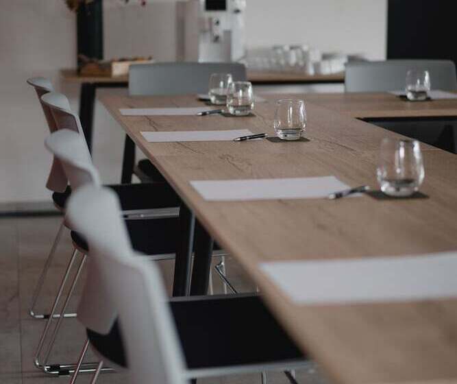 호텔 Hôtel Restaurant Villa Métis