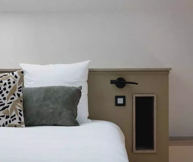 ホテル Hôtel Restaurant Villa Métis