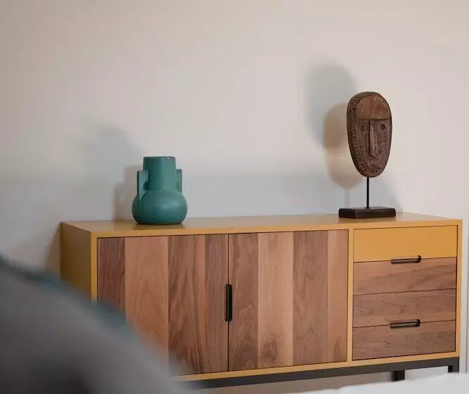 ホテル Hôtel Restaurant Villa Métis