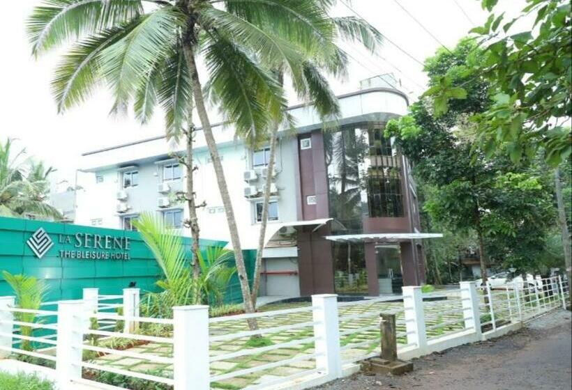 Hotel La Serene Mattannur