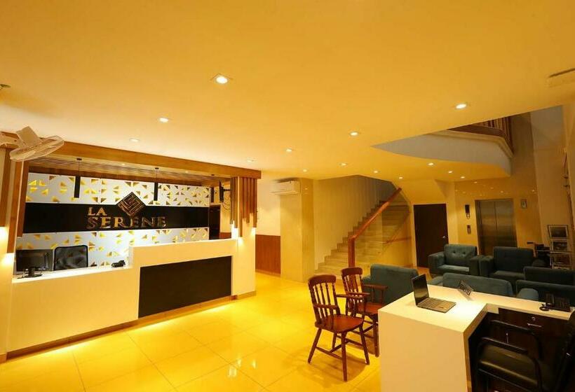 Hotel La Serene Mattannur