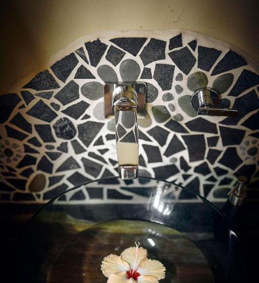 בית מלון כפרי Casa Vana Hiriketiya