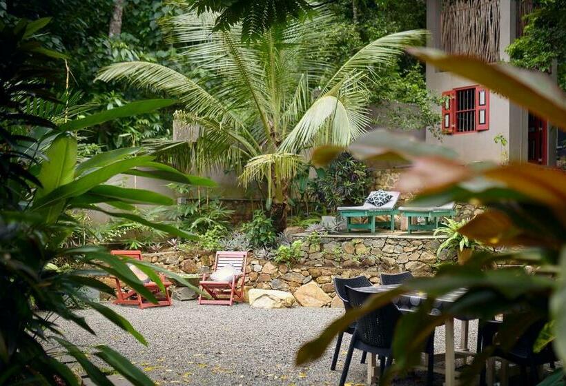 בית מלון כפרי Casa Vana Hiriketiya