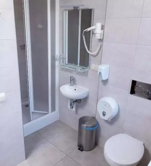 リゾートホテル Kohavi Forest Club