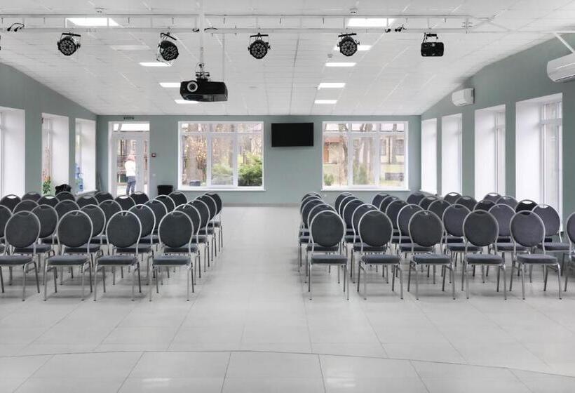 אתר נופש Kohavi Forest Club