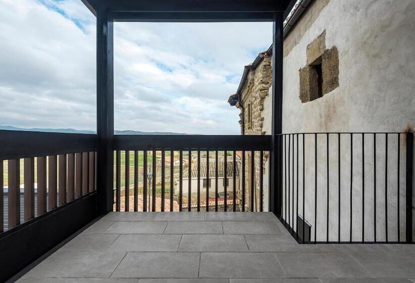 ユースホステル Palacio De Sansol