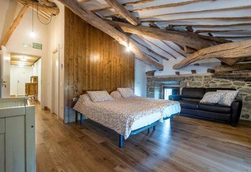 ユースホステル Palacio De Sansol