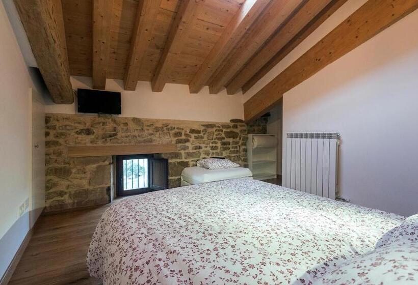 ユースホステル Palacio De Sansol