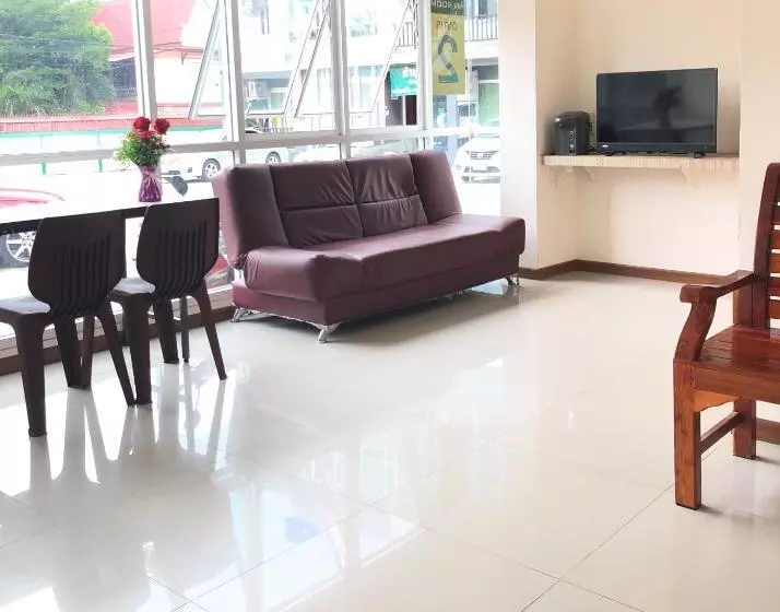 هتل My Room Nakhon Pathom