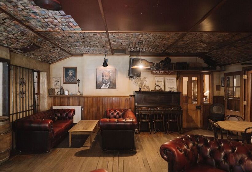 בית מלון כפרי Cardrona