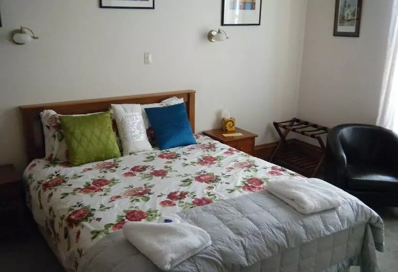 Hotelli Collingwood Manor