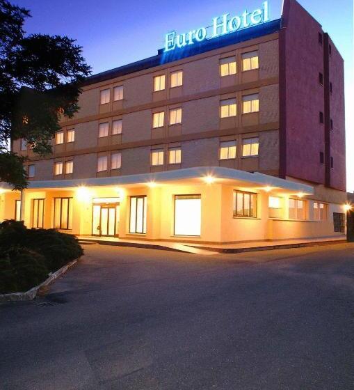 فندق Euro