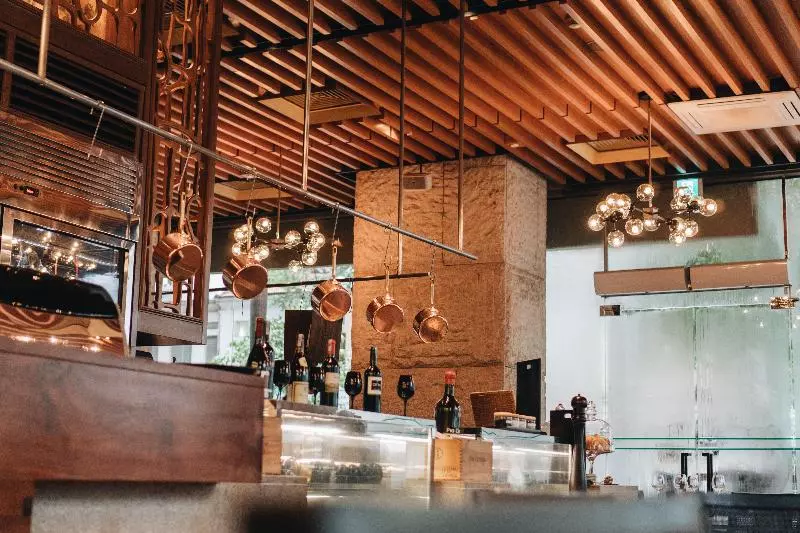 Jw Marriott Hotel & Suites Saigon