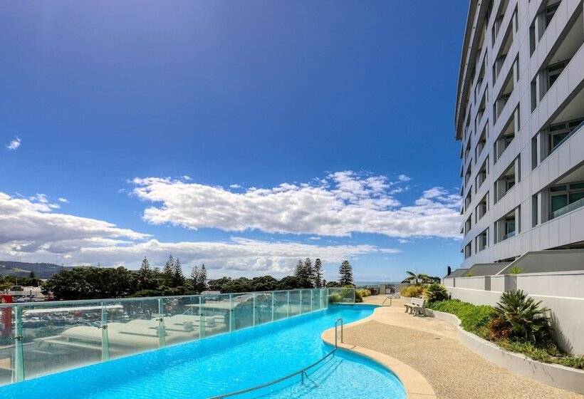 Отель Marsden Suites Nautilus Orewa