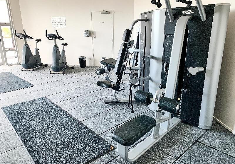 Отель Marsden Suites Nautilus Orewa