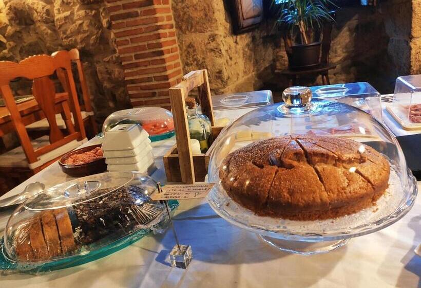 فندق ريفى Posada De Candelario
