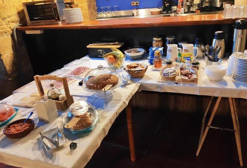 فندق ريفى Posada De Candelario