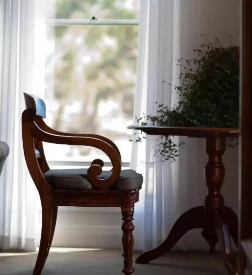 בית מלון כפרי Thorn Park By The Vines