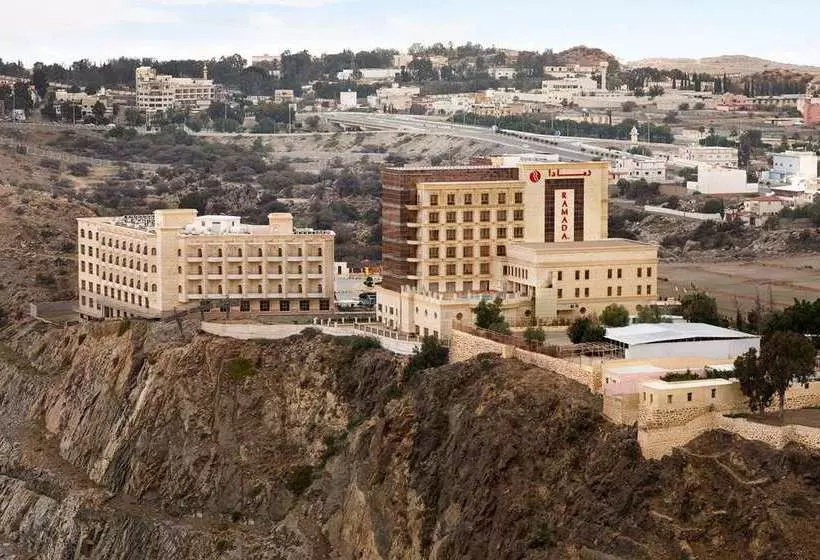 בית מלון כפרי Al Hada Highest S  And Suites