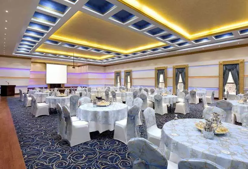 בית מלון כפרי Al Hada Highest S  And Suites