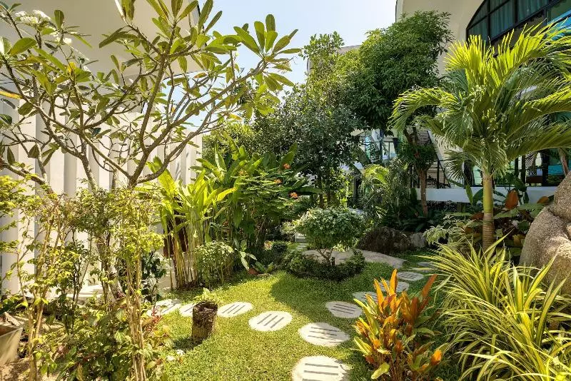 تختخواب و صبحانه Villa The Spot Koh Samui