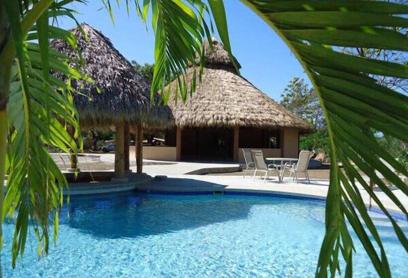 酒店 Marbella Surf Inn