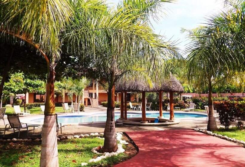 酒店 Marbella Surf Inn