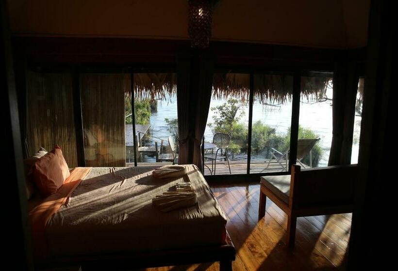 Pansiyon Wetlandcamp บ้านชายเล