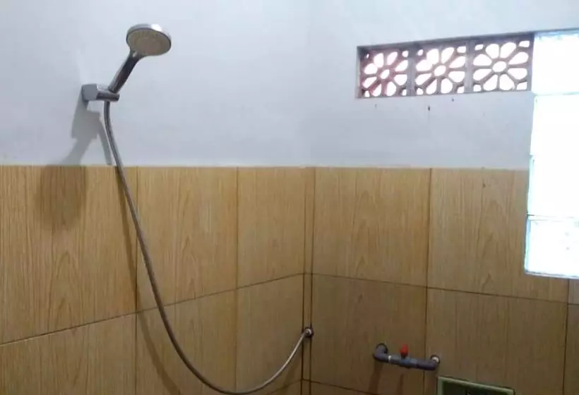 Hotelli Homestay Villa Diva Tambi