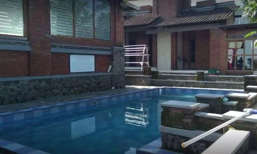 Hotelli Villa Mediana