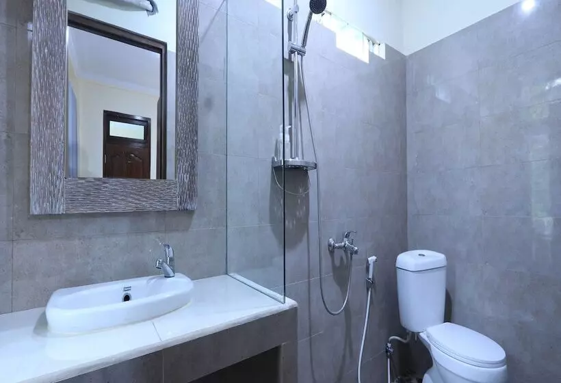 ペンション Vaneka Garden House